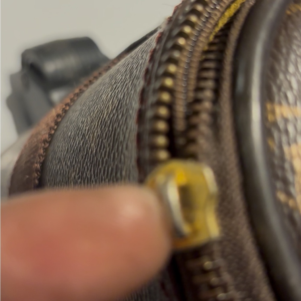 Louis Vuitton Monogram Travel Bag / Soft Suitcase ✨ - Picture 11 of 14